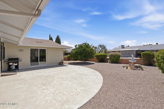 11193 W THUNDERBIRD Boulevard, Sun City, AZ 85351