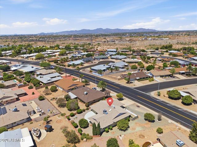 11193 W THUNDERBIRD Boulevard, Sun City, AZ 85351