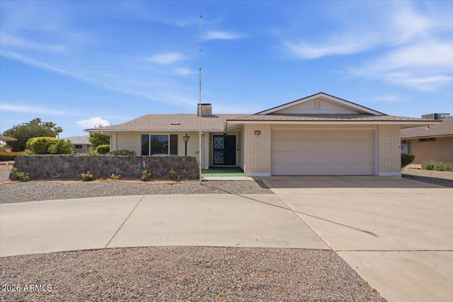 11193 W THUNDERBIRD Boulevard, Sun City, AZ 85351
