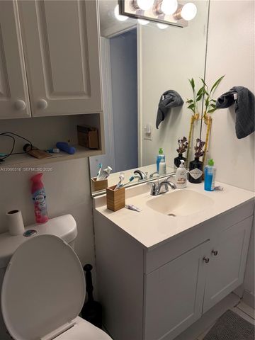 401 Golden Isles Dr 801, Hallandale Beach, FL 33009