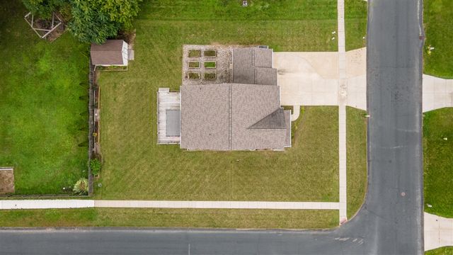 2303 Sagebrush Street, Kalamazoo, MI 49006