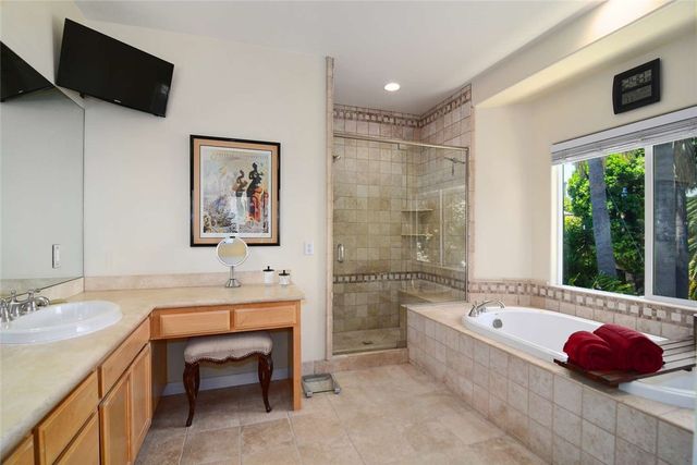 4941 Aqueduct Avenue, Encino (los Angeles), CA 91436