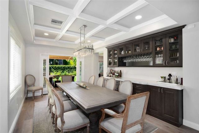 4941 Aqueduct Avenue, Encino (los Angeles), CA 91436