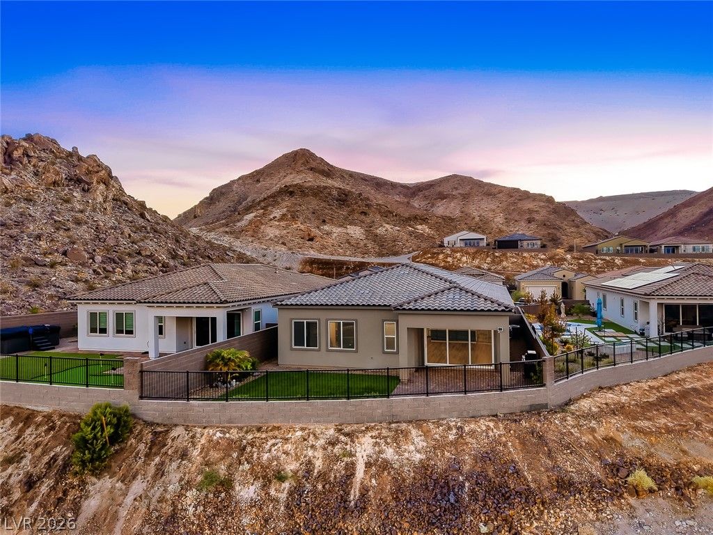 66 Ibiza Lake Drive, Henderson, NV 89011 — exterior