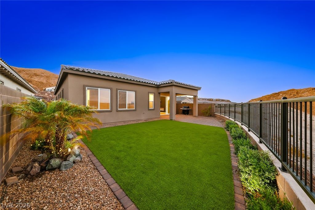 66 Ibiza Lake Drive, Henderson, NV 89011 — photo 4
