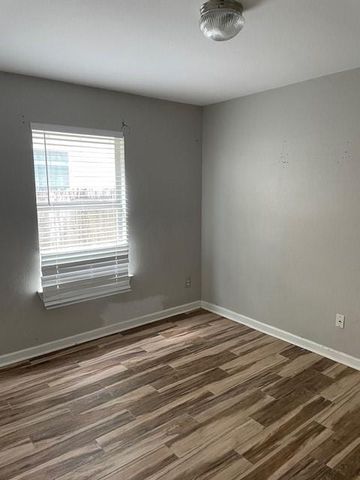 12326 Garden Gale Lane, Houston, TX 77044