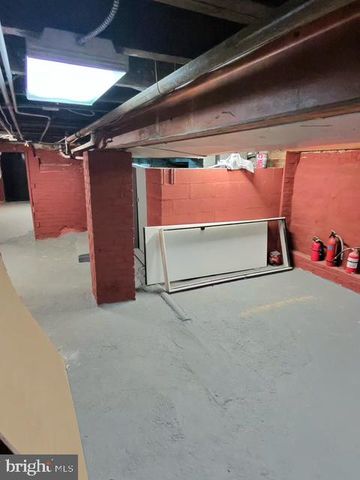 521 H ST NE, Washington, DC 20002