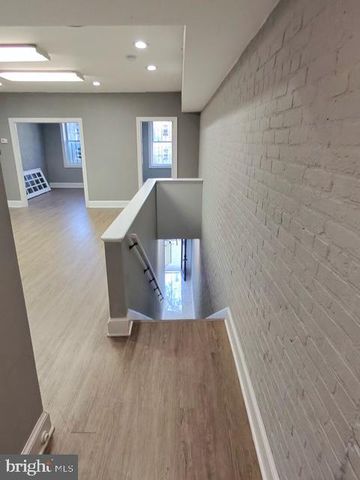 521 H ST NE, Washington, DC 20002