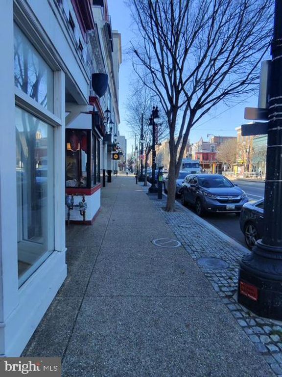 521 H ST NE, Washington, DC 20002