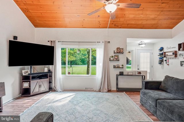 968 CARMEL RD, Millville, NJ 08332