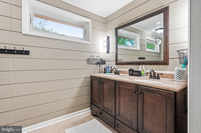 968 CARMEL RD, Millville, NJ 08332