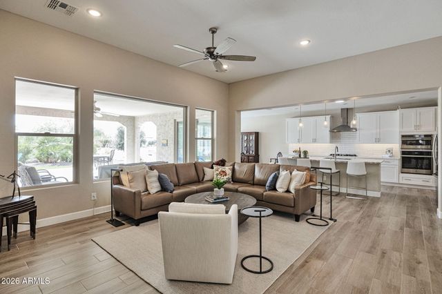 16469 W CATALINA Drive, Goodyear, AZ 85395