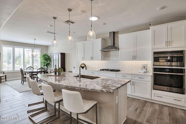 16469 W CATALINA Drive, Goodyear, AZ 85395