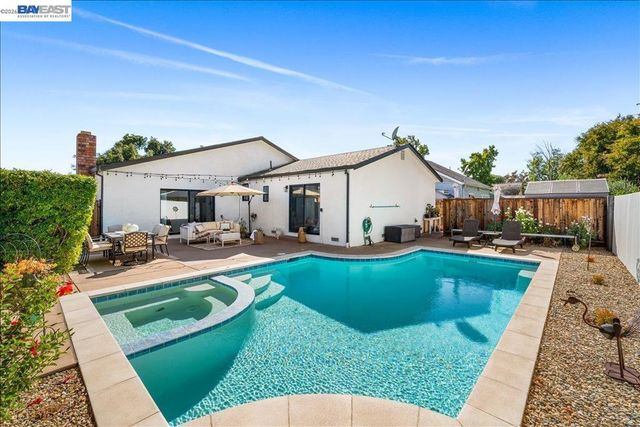 586 Colusa Way, Livermore, CA 94551