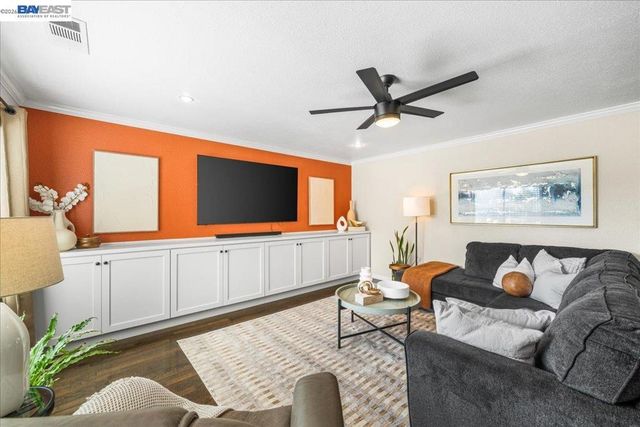 586 Colusa Way, Livermore, CA 94551