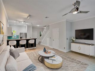 835 NE 19th Ave 10, Fort Lauderdale, FL 33304