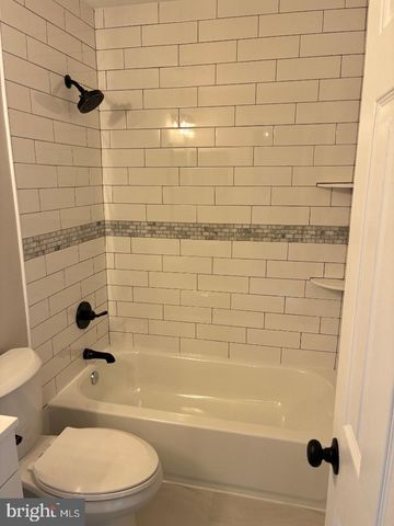 8403 BRANCHWOOD CIR, Clinton, MD 20735
