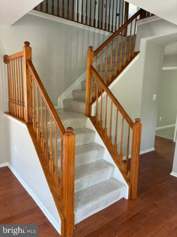 8403 BRANCHWOOD CIR, Clinton, MD 20735