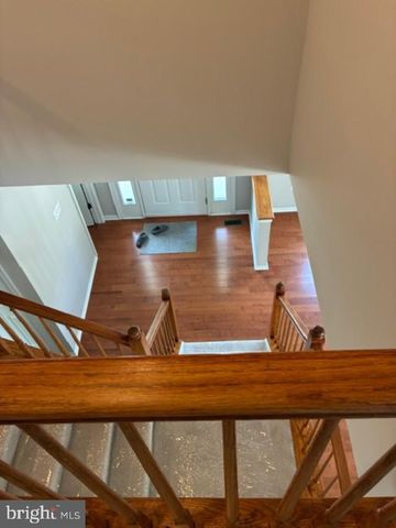 8403 BRANCHWOOD CIR, Clinton, MD 20735