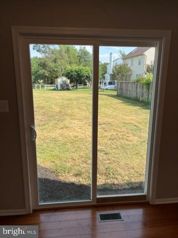 8403 BRANCHWOOD CIR, Clinton, MD 20735