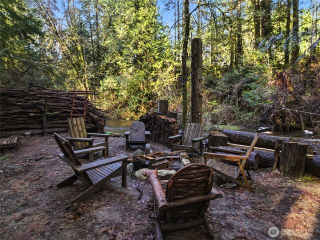 101 E Errigal Place, Shelton, WA 98584