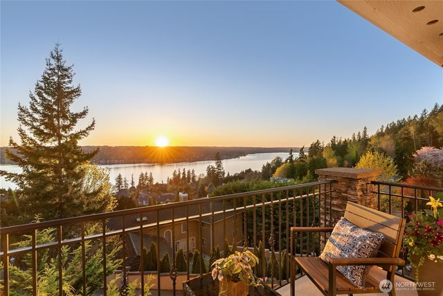 20619 NE 16th Street, Sammamish, WA 98074