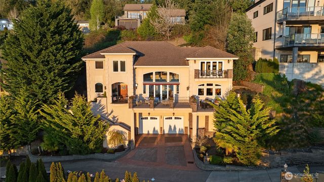 20619 NE 16th Street, Sammamish, WA 98074
