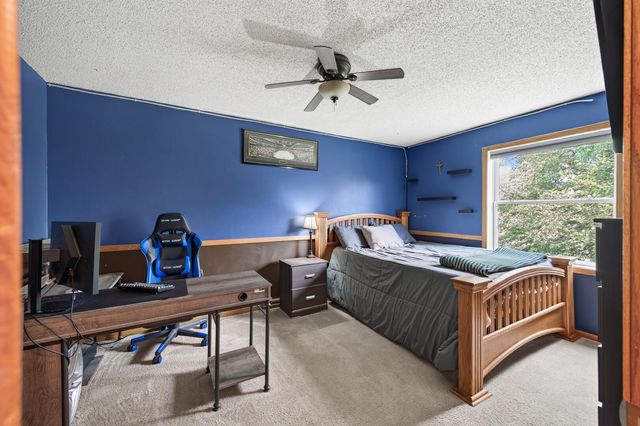 8045 59th Street N, Lake Elmo, MN 55042