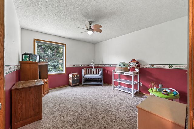 8045 59th Street N, Lake Elmo, MN 55042