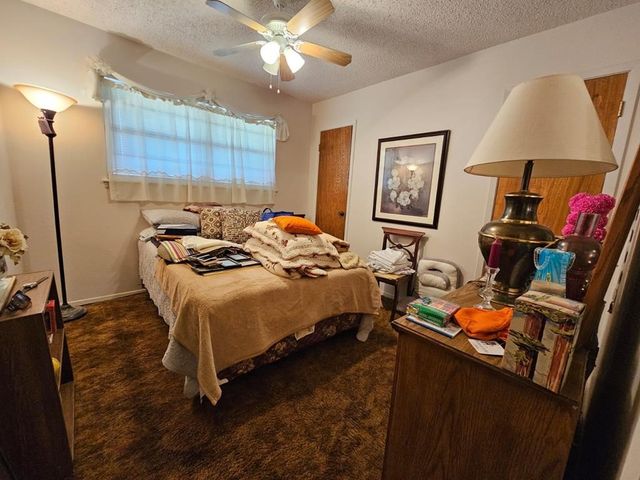 805 NW Ave M Place, Andrews, TX 79714