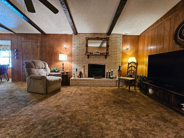 805 NW Ave M Place, Andrews, TX 79714