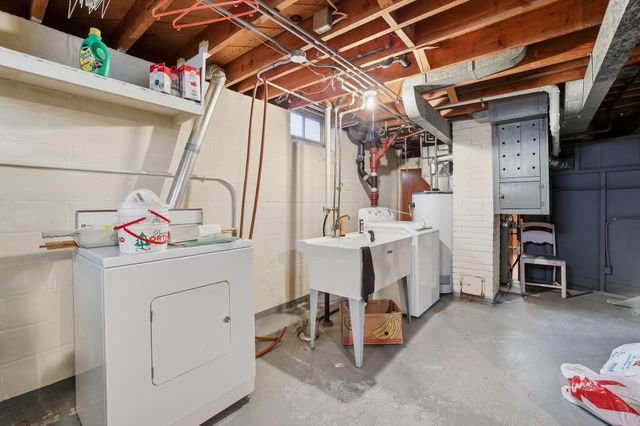 1610 Fremont Avenue, Saint Paul, MN 55106