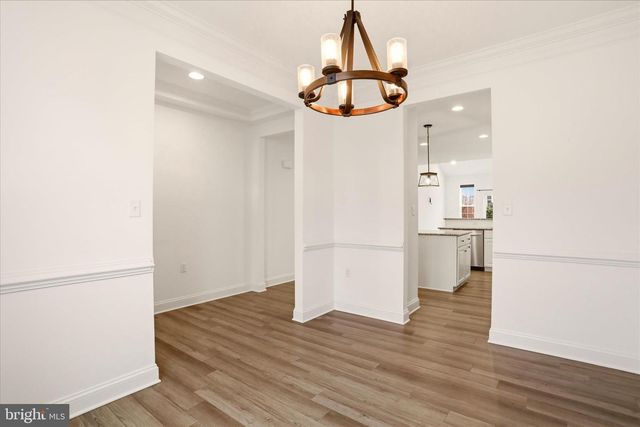 208 DARDEN CT W, Martinsburg, WV 25403