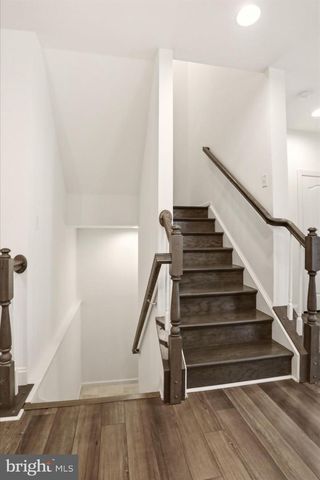 208 DARDEN CT W, Martinsburg, WV 25403