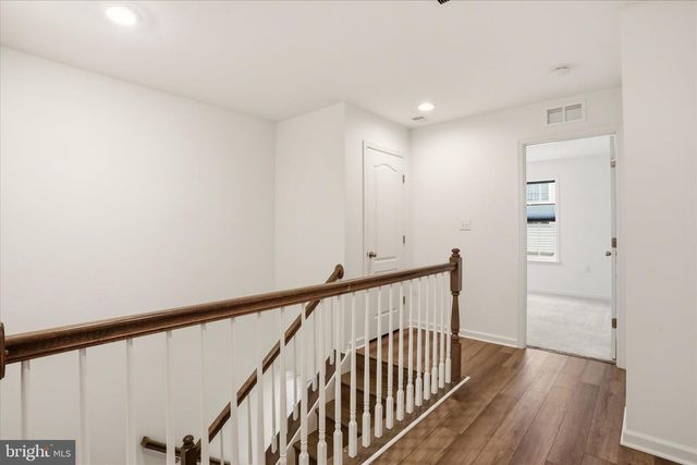 208 DARDEN CT W, Martinsburg, WV 25403