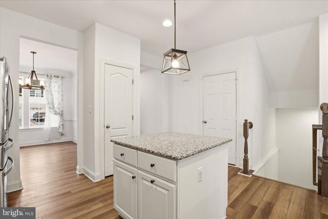 208 DARDEN CT W, Martinsburg, WV 25403