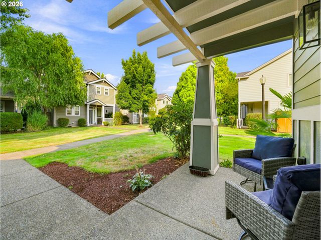 1473 Se YULAN Way, Hillsboro, OR 97123