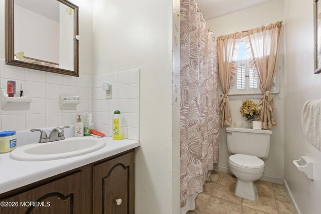 212 Greenwood Loop Road, Brick, NJ 08724