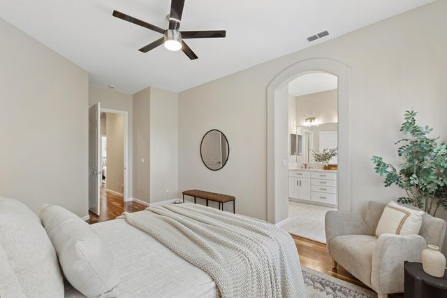 1988 Larkhall Cir, Folsom, CA 95630