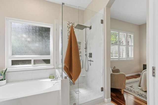 1988 Larkhall Cir, Folsom, CA 95630