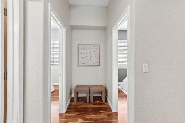 1988 Larkhall Cir, Folsom, CA 95630