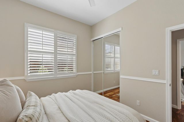 1988 Larkhall Cir, Folsom, CA 95630