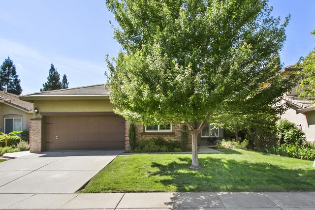 1988 Larkhall Cir, Folsom, CA 95630