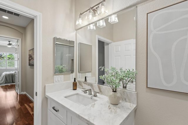 1988 Larkhall Cir, Folsom, CA 95630