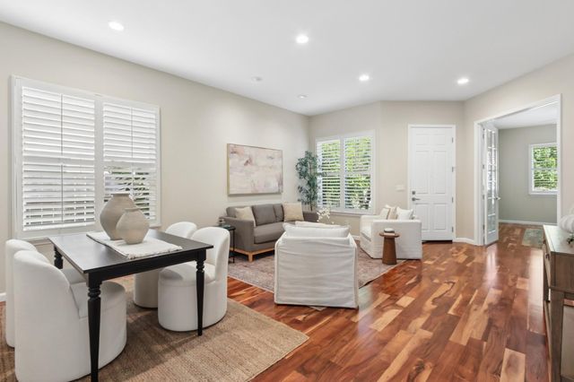 1988 Larkhall Cir, Folsom, CA 95630