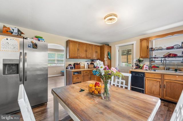 31 E 3RD AVE, Pine Hill, NJ 08021