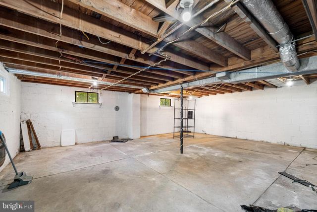 31 E 3RD AVE, Pine Hill, NJ 08021