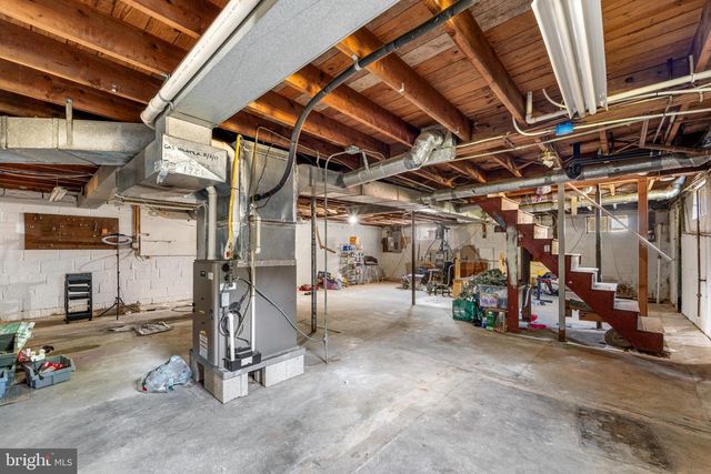 31 E 3RD AVE, Pine Hill, NJ 08021