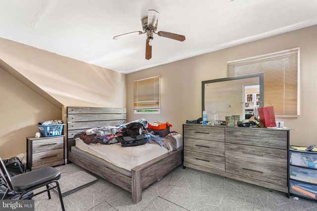 31 E 3RD AVE, Pine Hill, NJ 08021