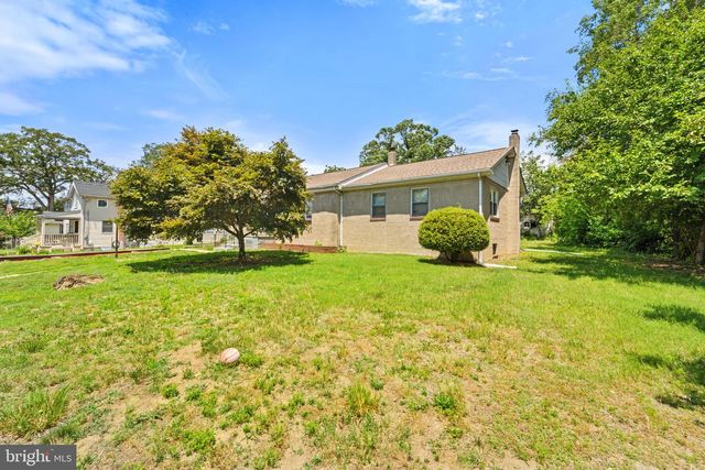 31 E 3RD AVE, Pine Hill, NJ 08021
